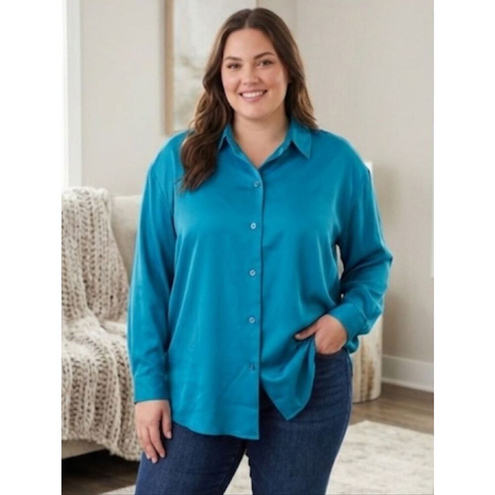 S.G. Sport blouse. Teal Size 1X